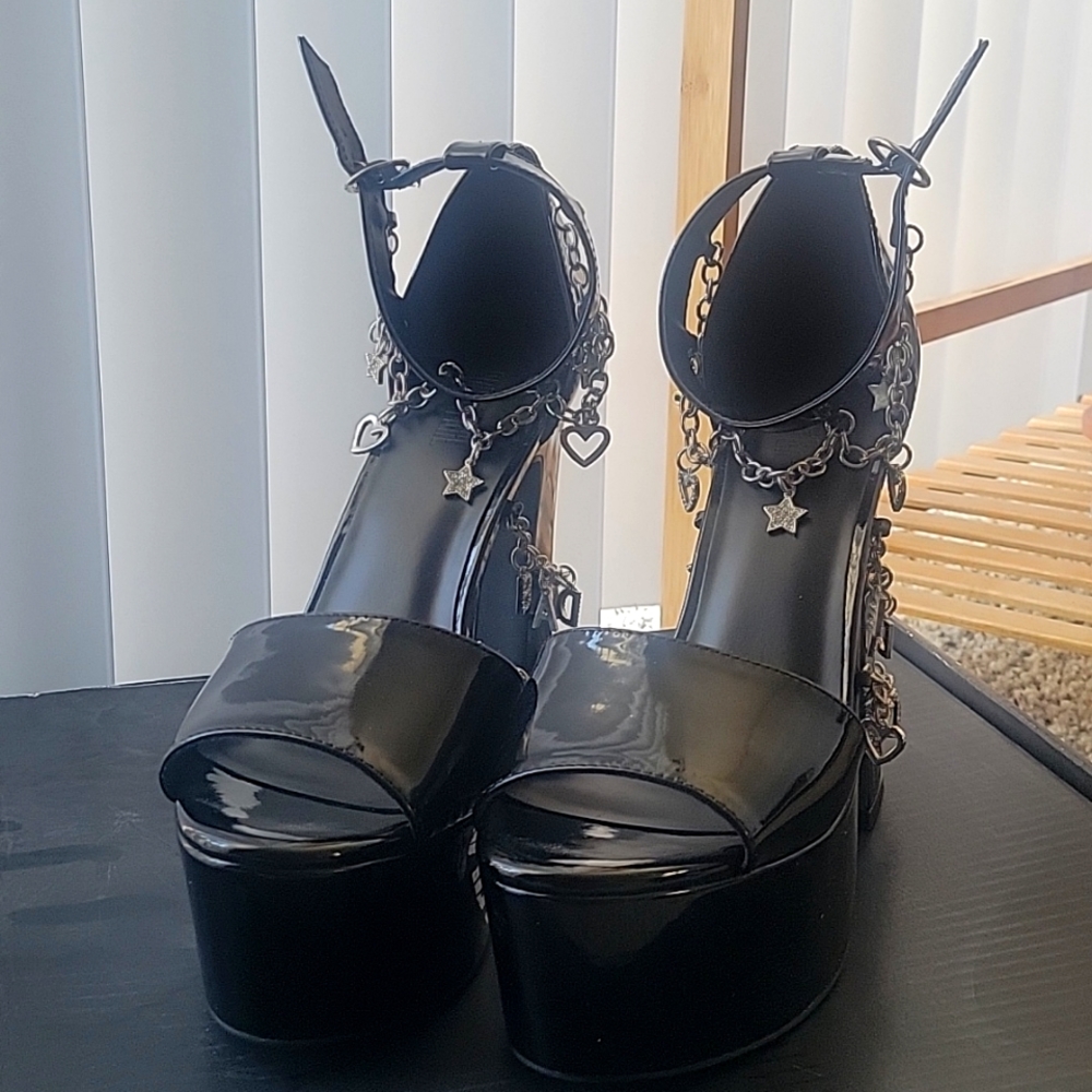 Dolls kill platforms size 10